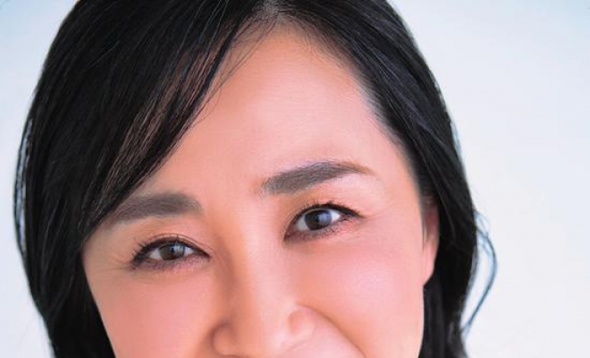 如何看起来更年轻？用化妆将烦恼的肌肤问题全部隐藏！妆容